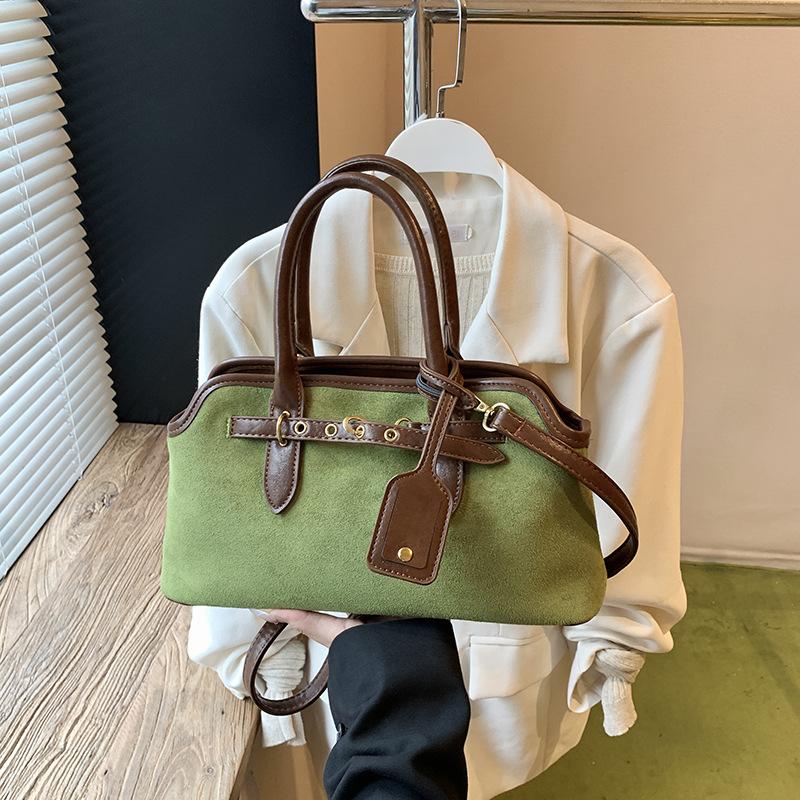 

New contrasting color handbag women s retro temperament messenger bag wind large capacity fashion messenger shoulder bag зелёный