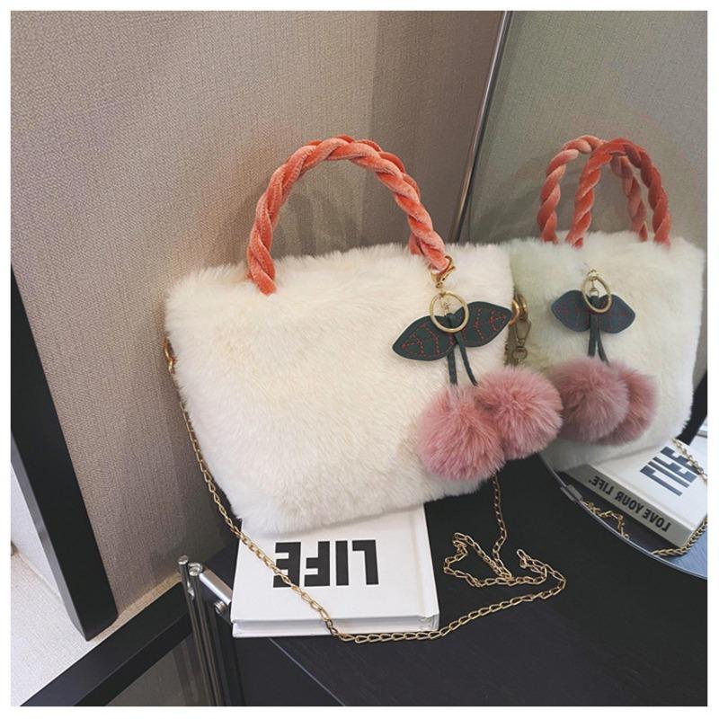 

Plush bag autumn and winter new niche cherry plush handbag shoulder fashion versatile chain messenger bag single package