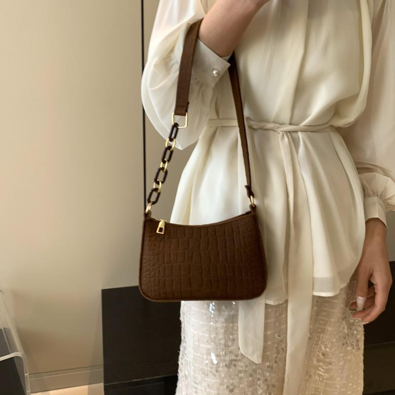 Lady Felt Armpit Design Luxury Tote Released Fashion Ladies Handbag Under Crescent Small Square Bag