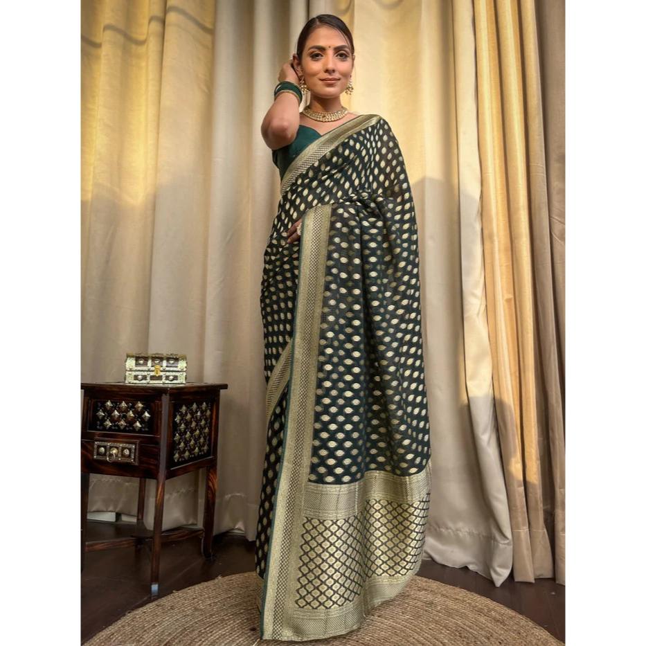 Îmbrăcăminte elegantă unick pentru plivitul și hainele de petrecere saree pentru femei, bluză (Trebuie să fie cusute după mărime și potrivire)