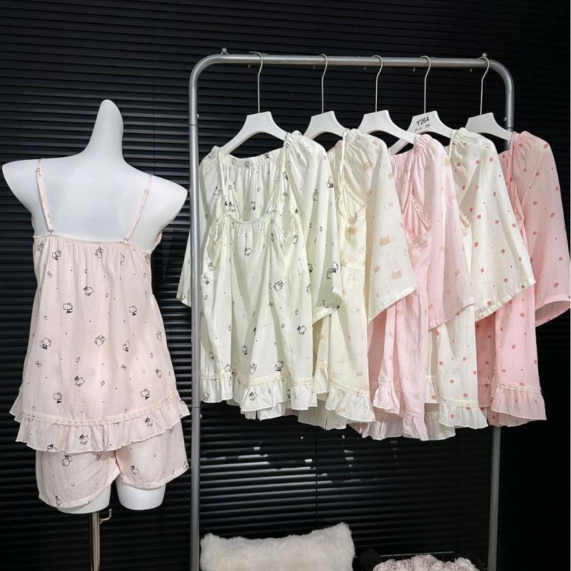 [Lyocell] Women's sleepwear with chest pads, summer sweet and fresh KT kitten camisole shorts, two-piece loungewear