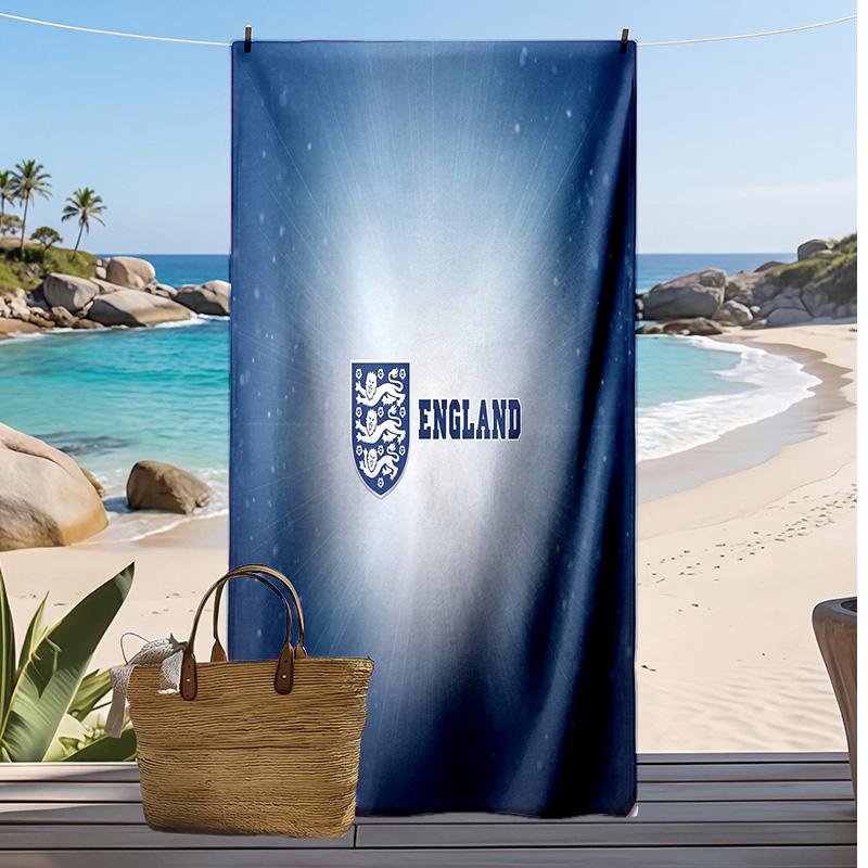England Fußball Print Strandtuch Schnelltrocknend Super Saugfähig Weiches Badetuch für Schwimmen Strand Reisen Fan Souvenir Geschenk