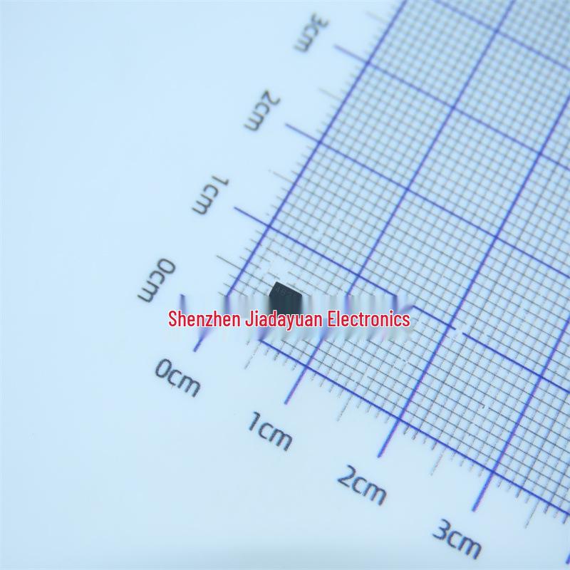 

New Original XC6204B332MR Model, Silkscreen 4B2D, SOT23-5 Package. Please inquire before ordering.