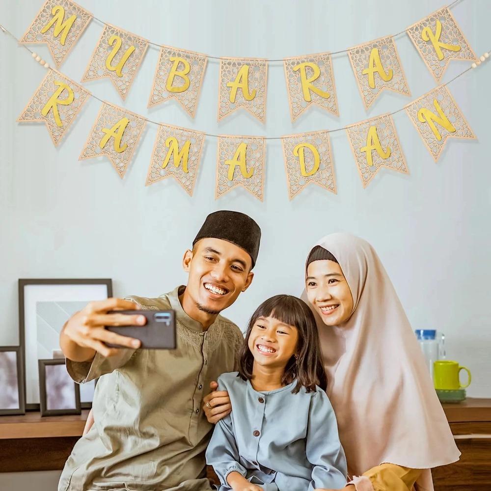 Wooden Ramadan Banner Openwork Pattern Eid Hanging Ornaments Crafts Mubarak Banner  Wall