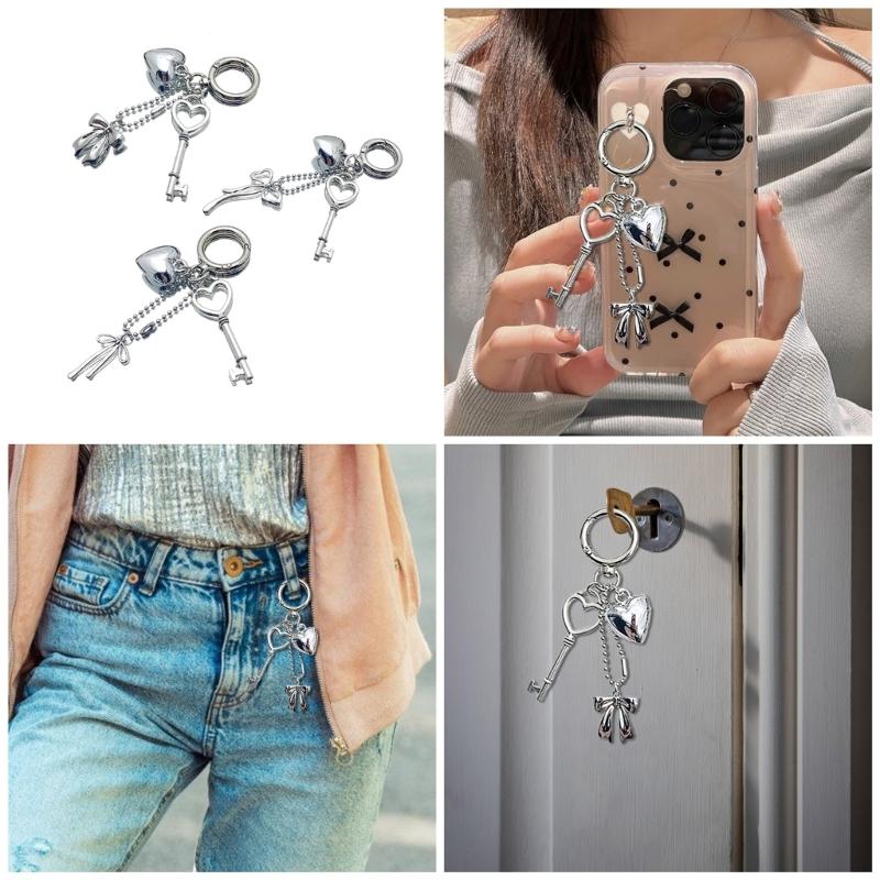 Elegant Metal Heart Keychain Bowknot Charm Unique Key Jewelry Fashion Accessory Fashionable Bag Pendant for Daily