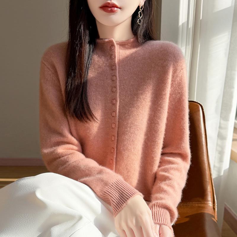 Retro 100% Wool Button-Up Cardigan - Elegant Design for Autumn and Winter
