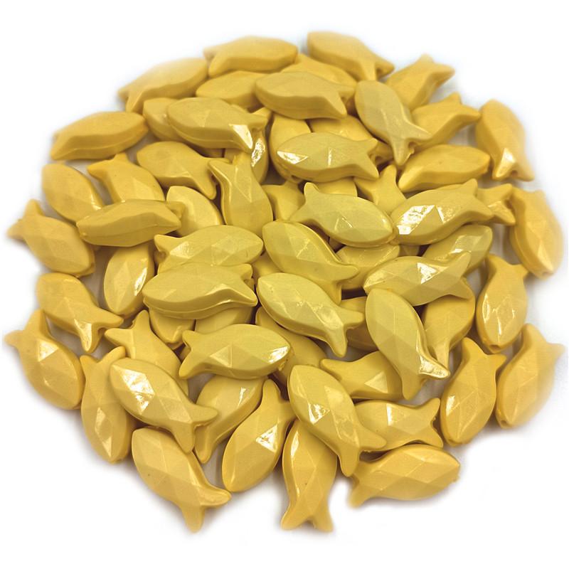 Yaratıcı Şeker Rengi Popüler Aksesuar Yapımı Düz Renk Parlak Gevşek Boncuklar 20 adet 8*18mm Lot Kendin Yap Bileklik Kolye İçin Yeni Akrilik Balık Şekli
