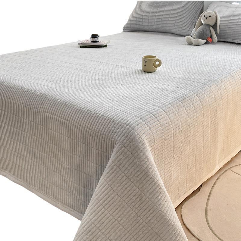 Set Gros de Plapumă de Catifea și Cuvertură de Pat 3 Piese: Lenjerie de pat caldă de iarnă și protecție de pat