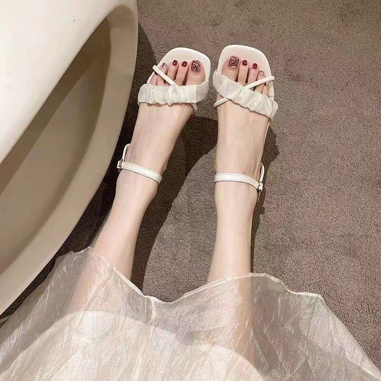 2025 Summer Women's Trendy Chunky Heel Fairy Sandals – High-End French Roman Style