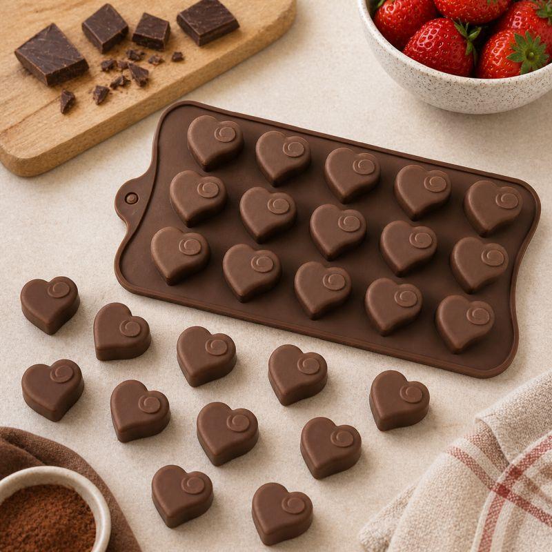 Silicone Chocolate Mold 15 Hearts Candy Mold Flexible Praline Jelly Dessert Mold Reusable 21x10.5cm Brown