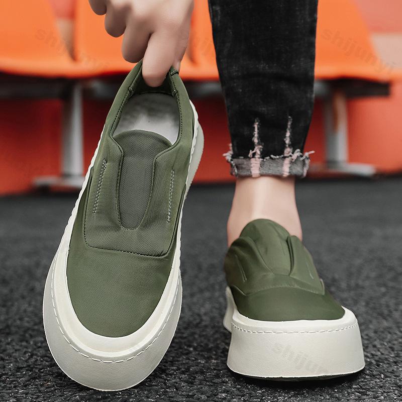 Autumn Men Casual Vulcanized Shoes 2025 Thick Bottom Sports Shoes Outdoor Comfortable Platform Non Slip Casual Shoes