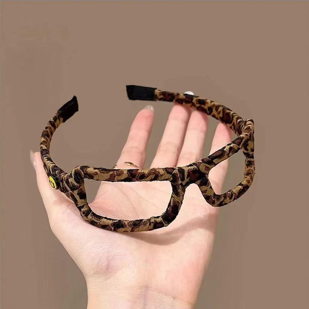 

Leopard Print Eyeglass Headband New Women s High-End Velvet Hairband New Fashion Bangs Head Wrap Versatile High Crown Accessory цветной печати леопарда