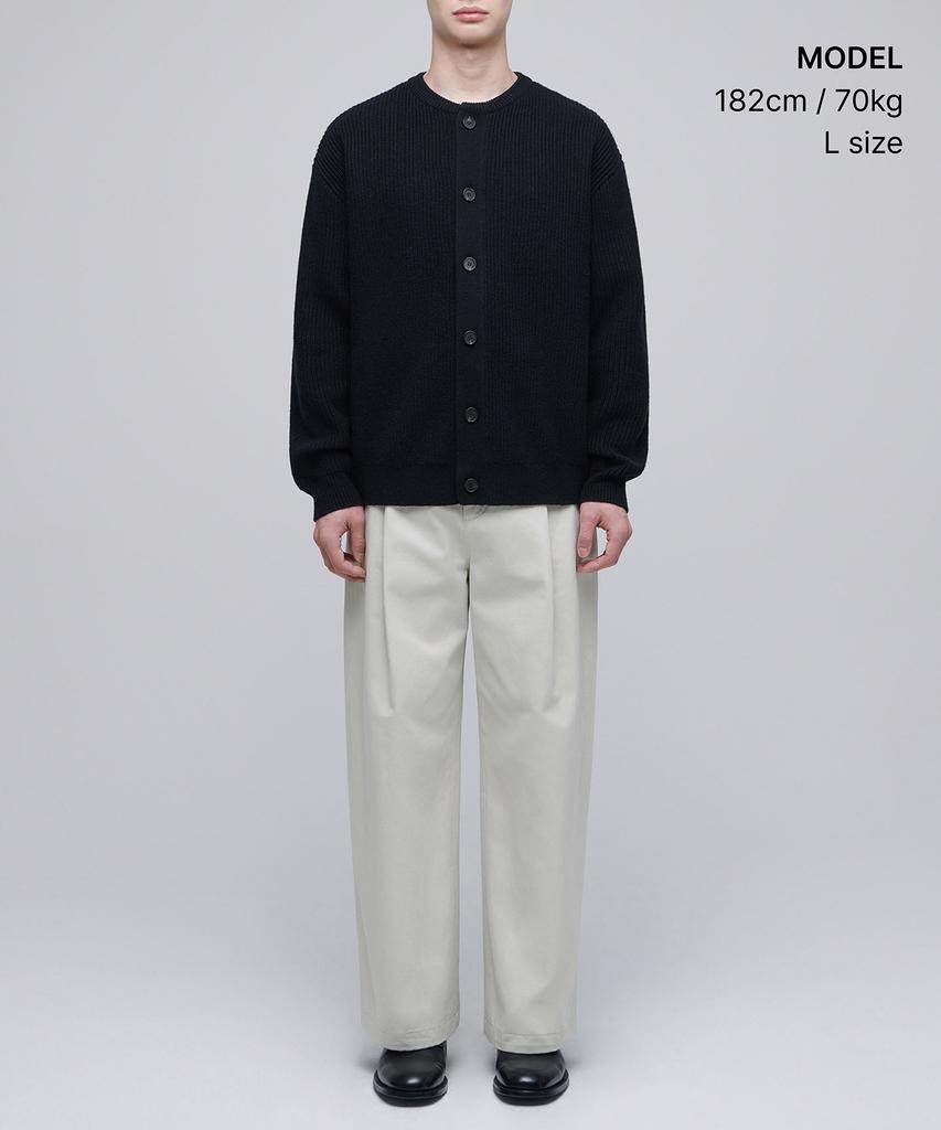 Musinsa Standard Relaxed Ribbed Round Neck Cardigan [Black]