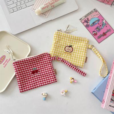 5 Cute Embroidery Storage Bag, Change Bag, Portable Earphones, Sundries, Sorting Bag, Lipstick Jewelry, Coin Storage.