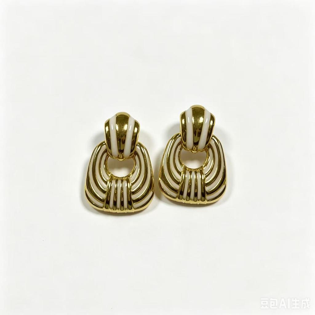 Golden Geometric Earrings, Light Luxury, High-end, Niche Design, Versatile and Fashionable, Women's Earrings
