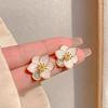 Elegant Light Luxury Flower Stud Earrings - Fashionable and Versatile Ear Accessories
