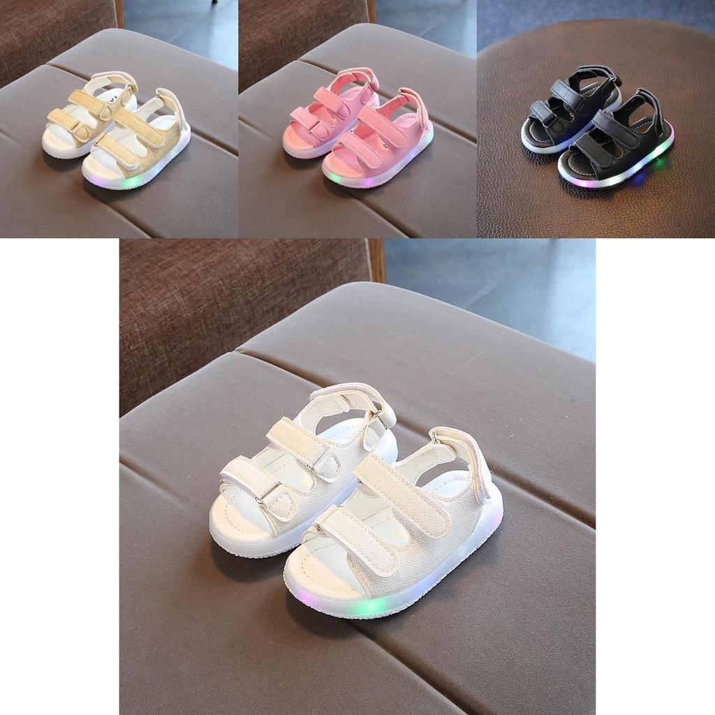 Comfortable Children Casual Flashing Light Sandals With Soft Bottom For Daily Play
