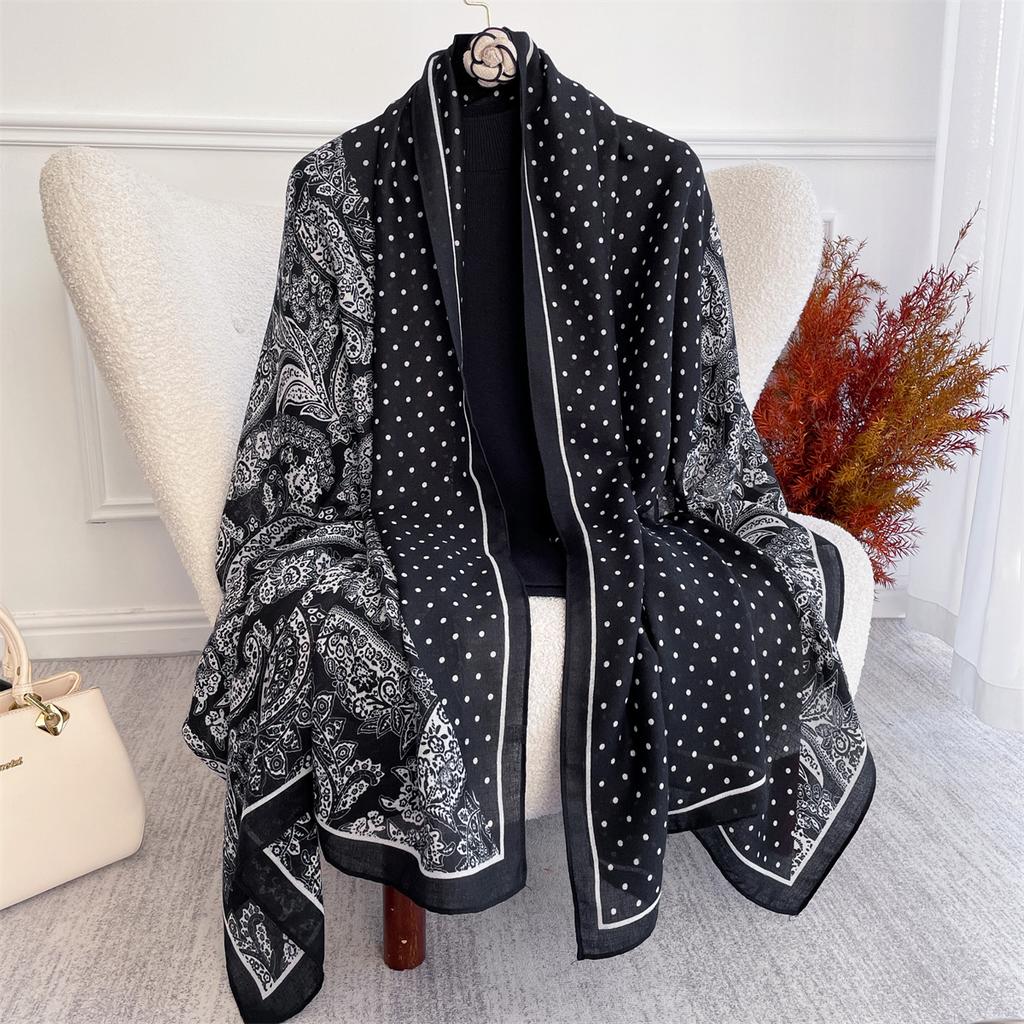 Autumn and Winter Travel Warm Cashmere Shawl Scarf Fashion Women Paisley Print Pashmina Blanket Wraps Female Cute Poncho Bufanda