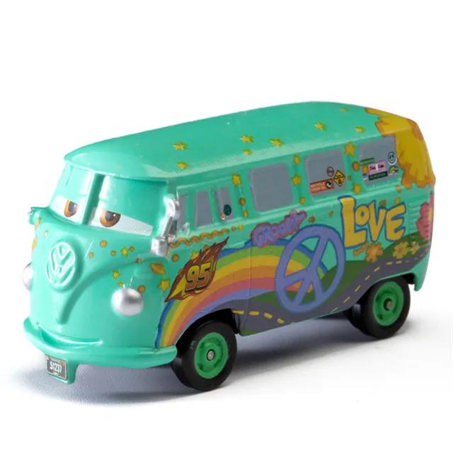 Bilar leksak Pixar Cars Blixten McQueen Jackson Storm Bärgarn Sally Sheriffen 1 : 55 Legering Tryckgjutning Miniatyrbil Pojke Julklapp