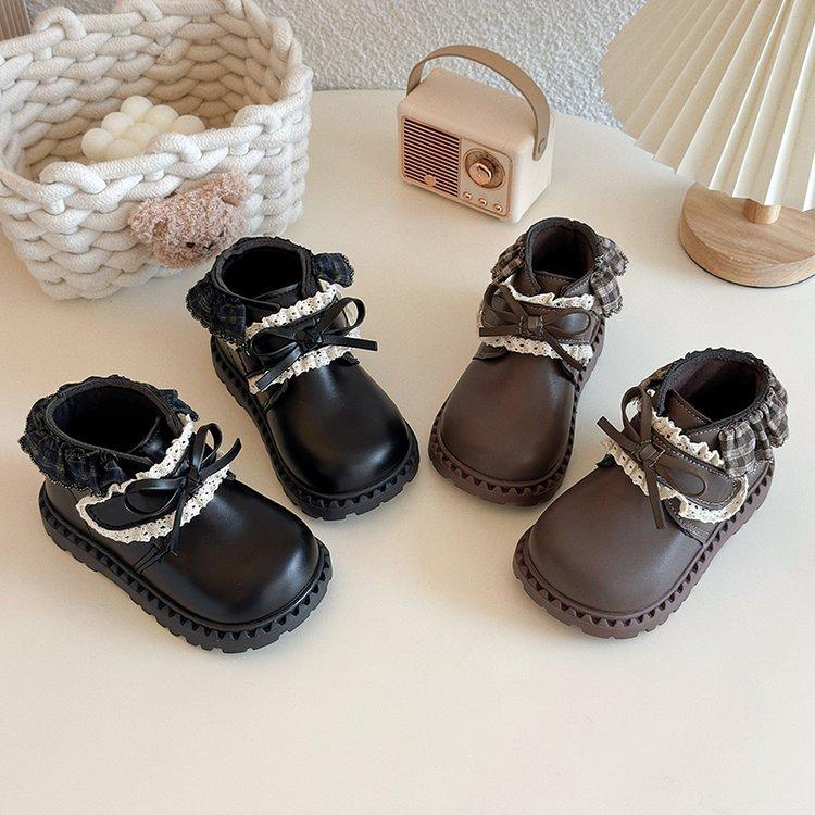 Dívčí francouzské kožené kotníkové boty 2025 podzim a zima dětské dívčí šněrovací princeznovské kotníkové boty s měkkou podrážkou britské martensky