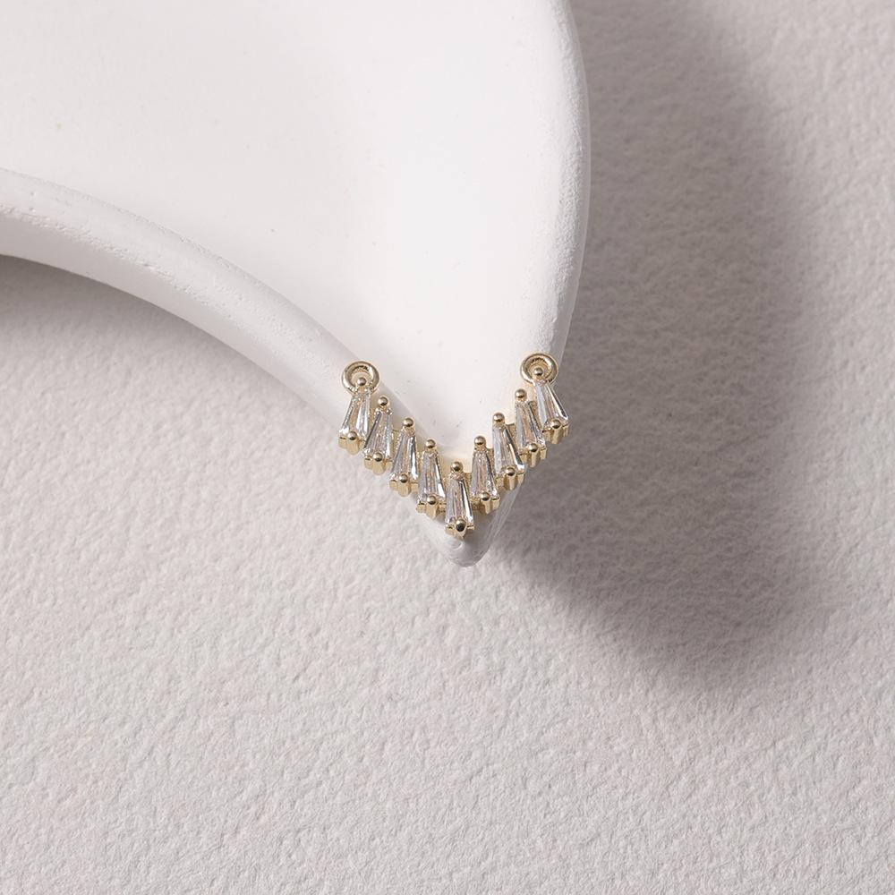 Gold V-Shaped Eye Drill Cluster for DIY Jewelry - Shiny Connector for Necklaces & Bracelets