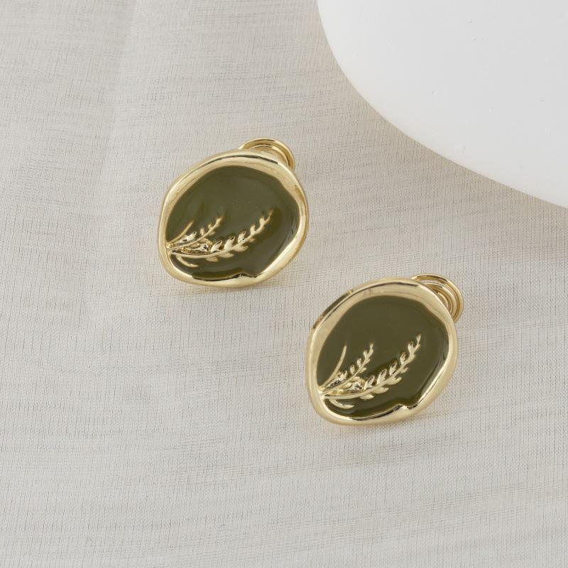 Orecchini Dolci da Fatina Stile Coreano Senza Foro: Design Versatile, Chic e di Alta Gamma per Zampironi.