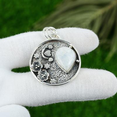 Natural Rainbow Moonstone Gemstone Pendant 925 Sterling Silver Jewelry For Women