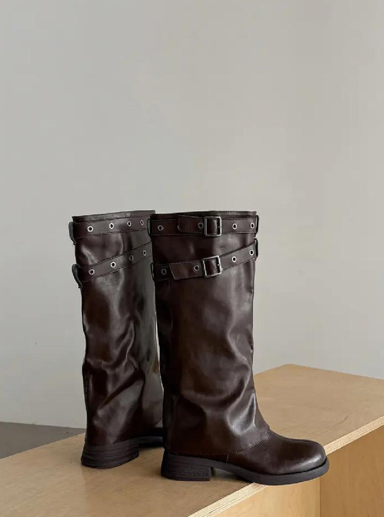 Square boots, stacked black locomotive boots, fashionable new pleated thick heels, trousers, belt buckle, long boots for women