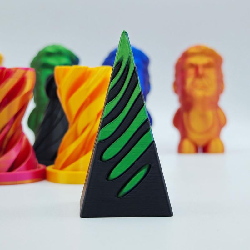 1Pc Kids 3D Printed Spiral Cone Fidgeting Toy Impossible Pyramid Passthrough Sculpture Antistress Anxiety Relieving Adults Toy
