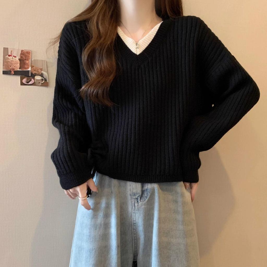 Knitted Sweater Women's Autumn  Winter Versatile Slimming V-neck Long Sleeved Fake Two-piece Drawstring Sweater