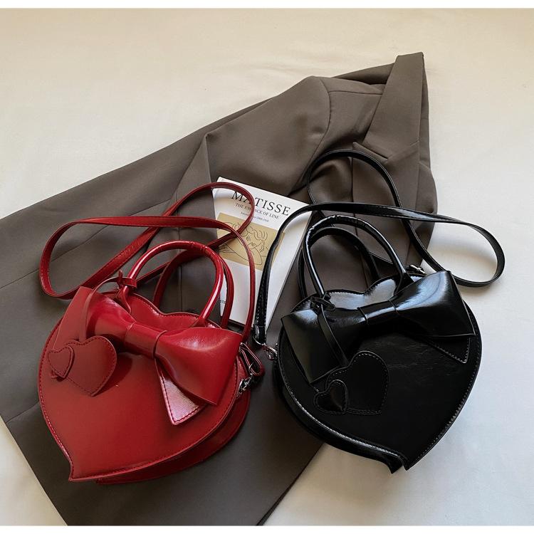 Sweet Bow Heart Shape Shoulder Bags for Women PU Leather Solid Color Female Small Crossbody Bag Fashi Ladies Clutch Handbags