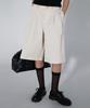 CHICKS Double-Tuck Wide Bermuda Pants Ivory