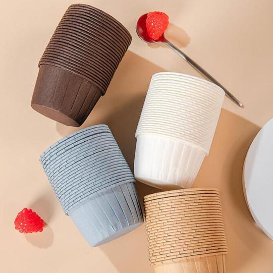 50 Uds. Tazas para pastel resistentes a altas temperaturas, papel a prueba de grasa, impermeables, fáciles de desmoldar, tazas desechables para hornear de calidad alimentaria