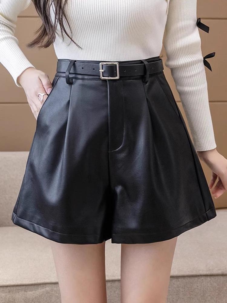 High-Waist Black PU Leather A-Line Boot Pants for Autumn/Winter 2024: Women's Casual Shorts with Loose Fit