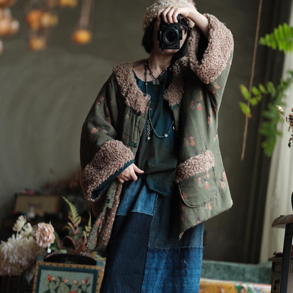 Johnature Women Plaid Khaki Vintage Button Long Sleeve Coats Winter Chinese Style Patchwork Blend Pockets Coats