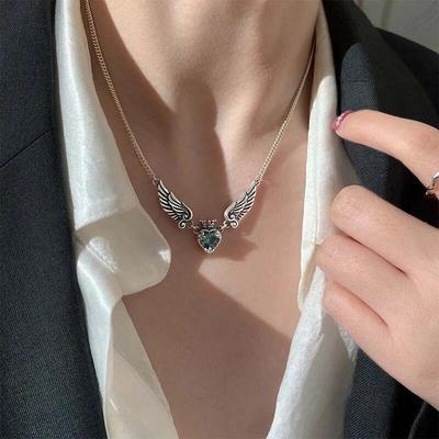 Vintage Gothic Heart Crown Angel Wings Pendant Necklace Women's Fashion Delicate Love Shaped Lockets Couple's Necklace