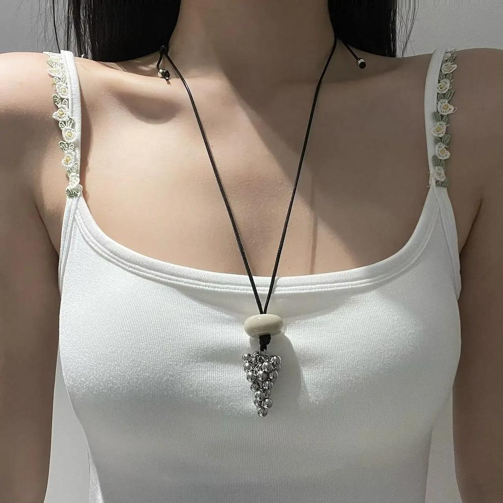 Long Grape Cluster Pendant Tassel Necklace for Women Girl Adjustable Leather Rope Sweater Chain Clavicle Chain Y2K Jewelry