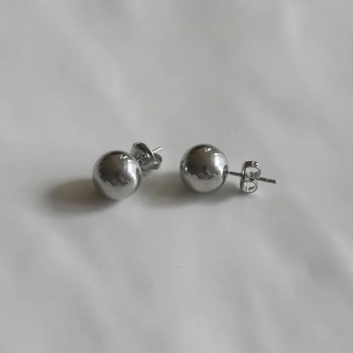 JJ22 10MM Surgical Ball Earrings