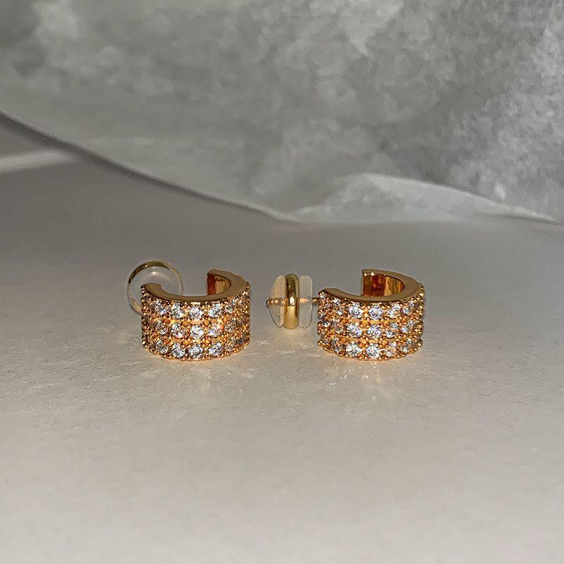 

Niche Style Super Flash Gold and Silver Color Full Diamond Ring Female Stud Earrings Gold / Pair
