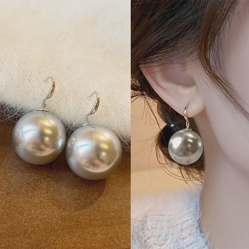 Zhenduo Large Pearl Hemp Gray Earrings - French Retro Style with Elegant Luxury Hooks