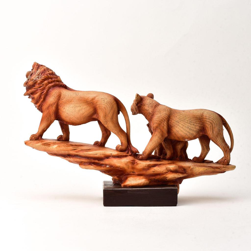 Naturecraft Wood Effect Resin Figurine - Lions On Rocks