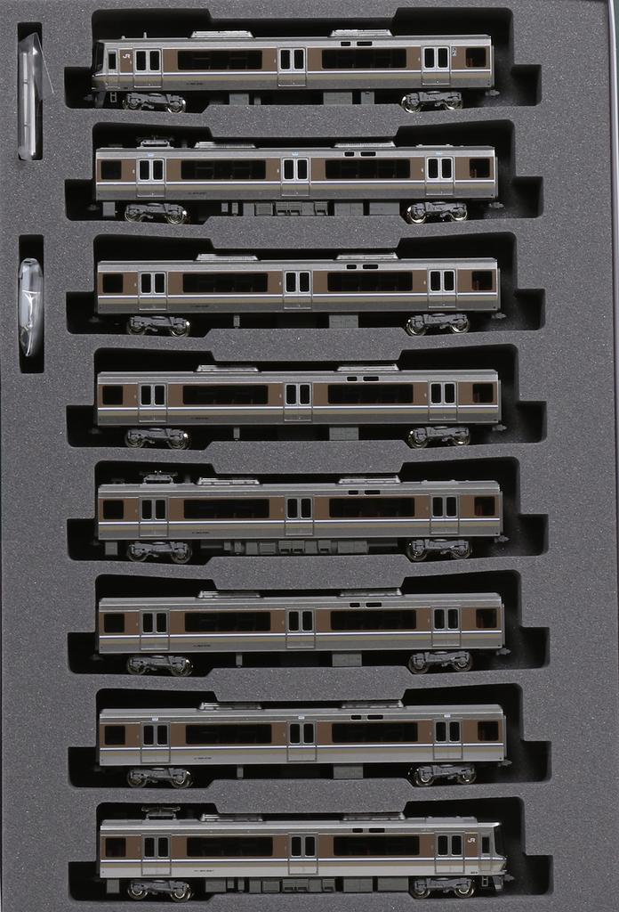 KATO N Gauge 223 Series 2000 Series New Rapid 8-Car Set 10-1899 Railway Model Train