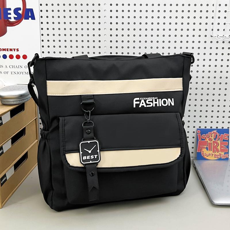 Eine Hand-Tragetasche mit großem Fassungsvermögen für Studenten, Eine leichte und leichte Umhängetasche für den Arbeitsweg