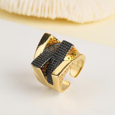 Moda Europea y Americana Personalidad Anillo Abierto Nuevo Diseño de Nicho Femenino Sentido Estrella de Zirconia Incrustada de Esmeralda