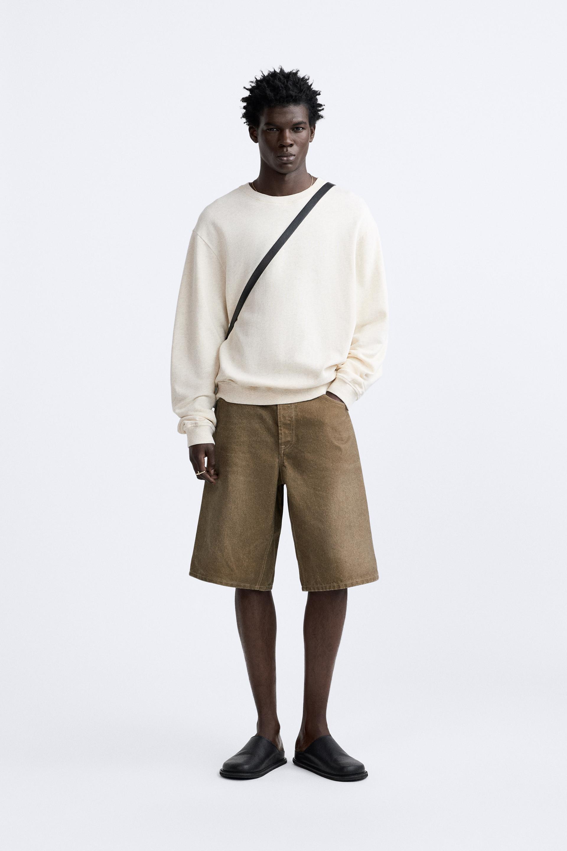 

СВИТШОТ С КРУГЛЫМ ВЫРЕЗОМ