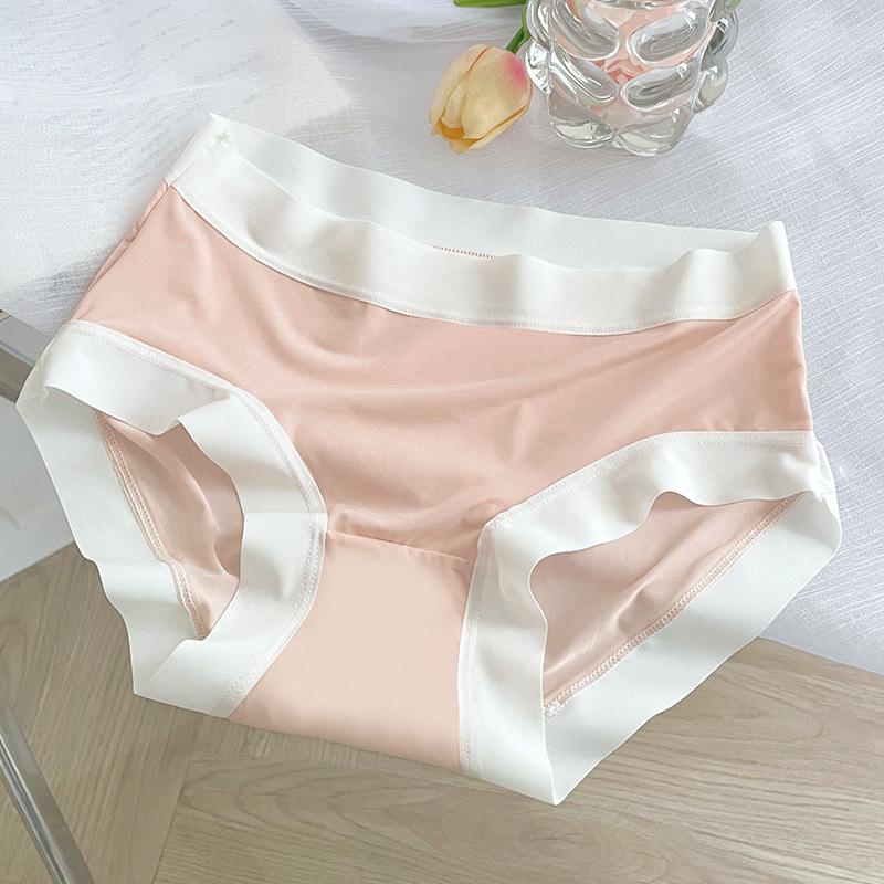 Women's Summer Thin Skin Friendly Breathable Cotton Crotch No Trace Ice Silk Middle Waist Triangle Briefs