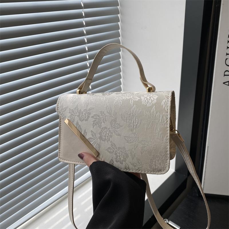 Ji High-Value Butterfly Fashion Casual Bag Women'S Bag Trendy Fashion Portable Trendy Bag Small Square Bag