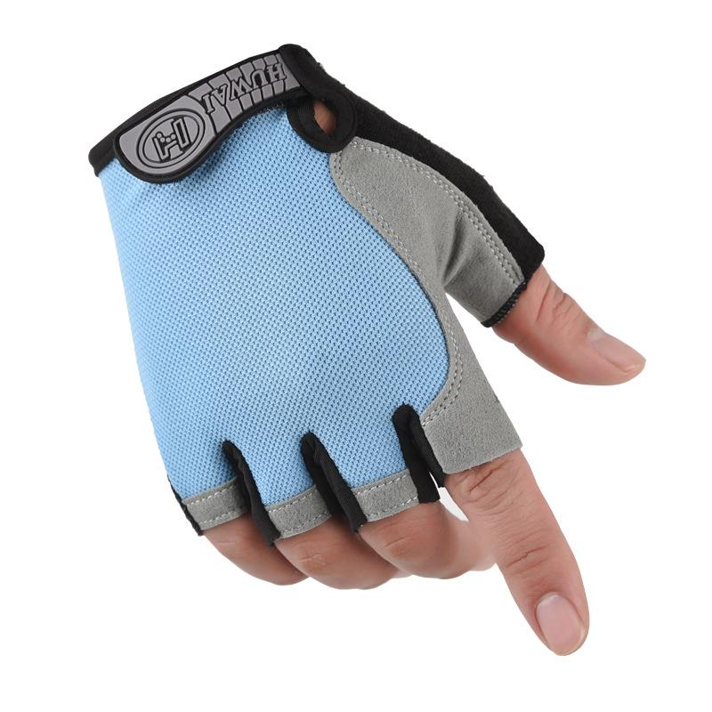 Breathable Gym Gloves Half Finger Anti Slip Sports Gloves for Men Women Fitness Weightlifting Workout Comfortable Training