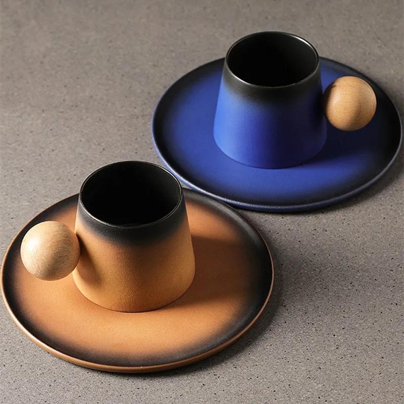Creative Design Ceramic Coffee Cup and Saucer Set, High - End and Delicate Personal Cup Afternoon Tea Mug with a Retro Style