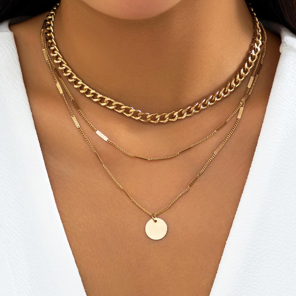 Multi-layer chain cold wind necklace, simple imitation pearl geometric disc sweet necklace